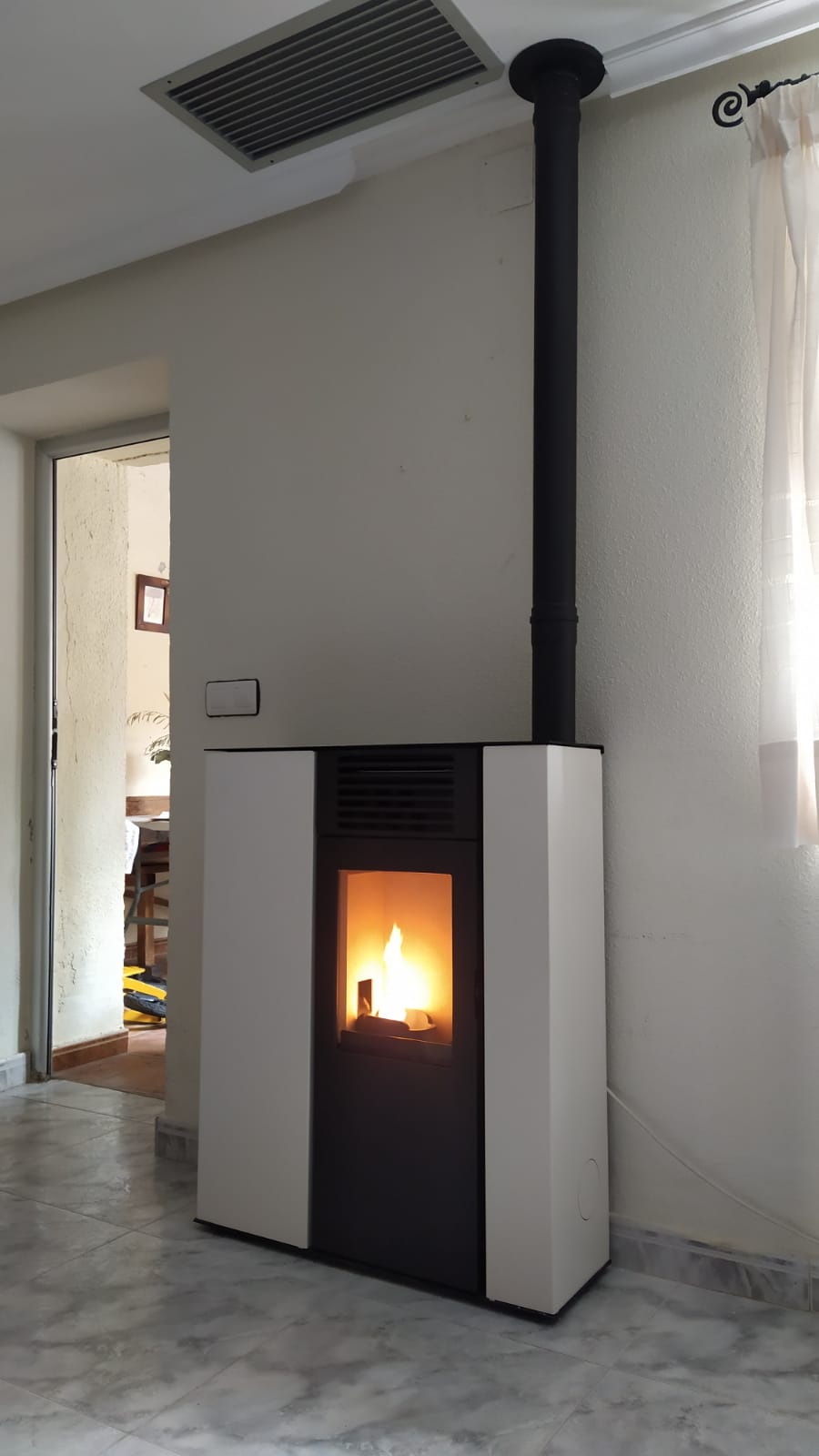 ESTUFA PELLET PASILLERA PASILLO 8 7.82/7KW BLANCO